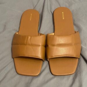 PrettyLittleThing Tan Slide Sandals